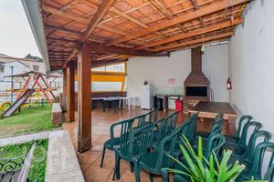 Image 30 - 850058