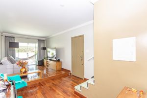 Image 4 - 850062