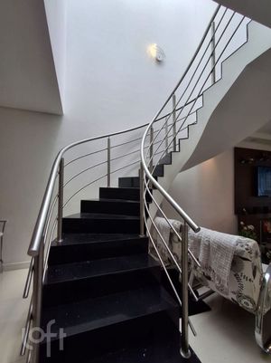Image 12 - 850089