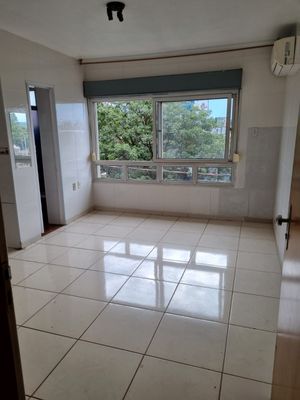 Image 3 - 850091