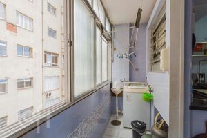 Image 21 - 850092
