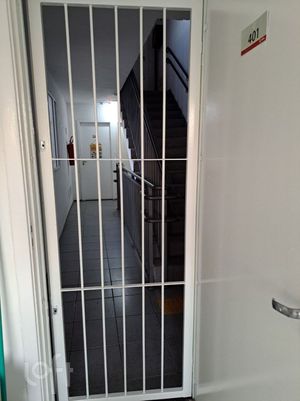 Image 7 - 850099