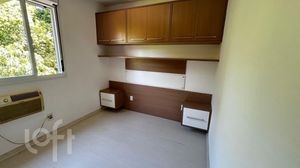 Image 6 - 850143