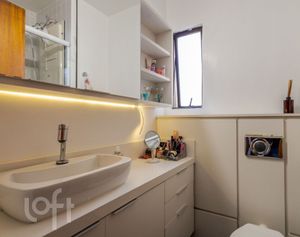 Image 8 - 850148