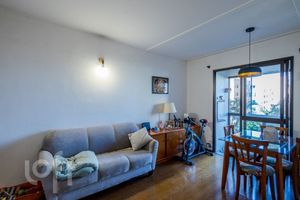 Image 21 - 850148