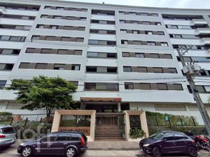 Image 1 - 850154