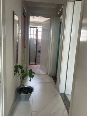 Image 10 - 850166