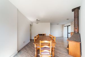 Image 7 - 850176