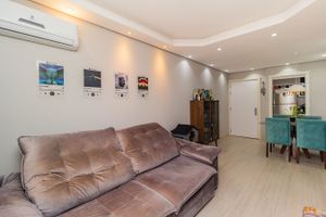Image 4 - 850187