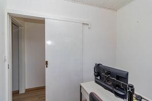 Image 34 - 850188