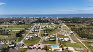 Image 4 - 850225