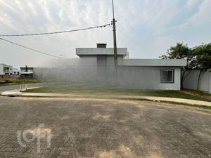 Image 1 - 850257