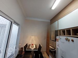 Image 2 - 850498