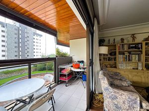 Image 28 - 850535
