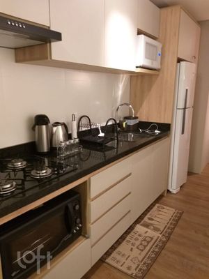 Image 6 - 850909