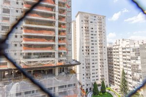 Image 17 - 850920