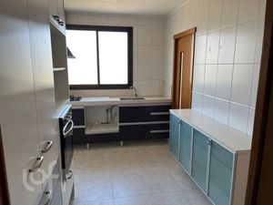Image 15 - 850924
