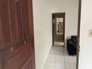 Image 1 - 850929