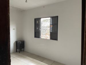 Image 4 - 850929