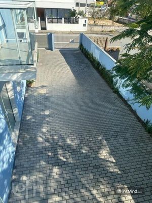Image 6 - 850966