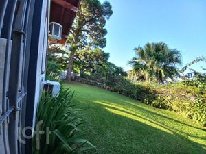 Image 19 - 850976