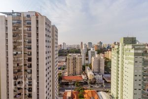 Image 24 - 850986