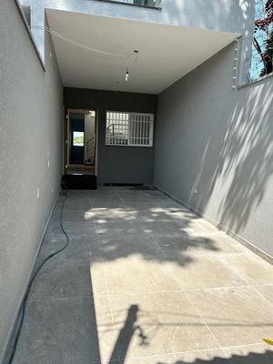 Image 11 - 850987