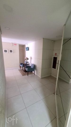 Image 32 - 851030