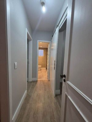 Image 18 - 851032