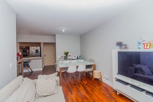 Image 3 - 851032