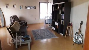Image 3 - 851077