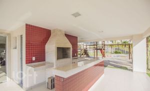 Image 31 - 851126