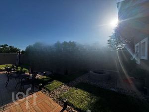 Image 4 - 851141