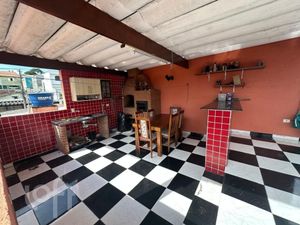 Image 24 - 851152