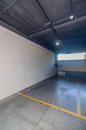 Image 38 - 851178