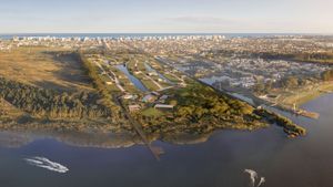 Image 1 - 851217