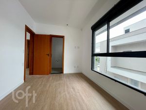 Image 13 - 851263