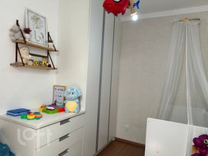 Image 15 - 851317