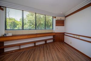 Image 2 - 851321