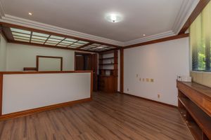 Image 3 - 851321