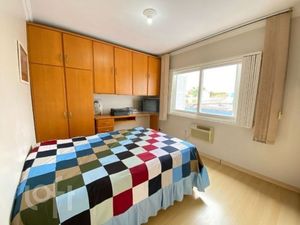 Image 13 - 851370