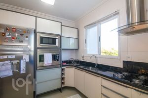 Image 13 - 851474