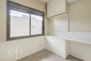 Image 14 - 851495