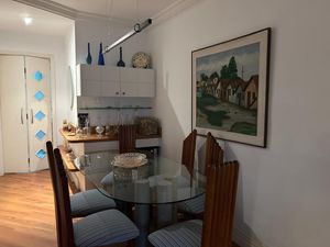 Image 4 - 851501