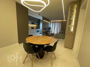 Image 3 - 851516