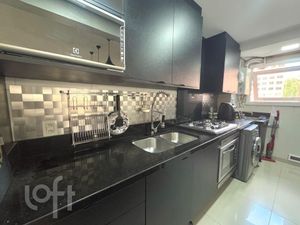 Image 17 - 851525