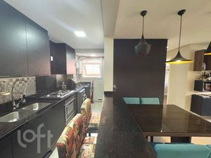 Image 4 - 851525