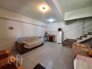 Image 2 - 851535
