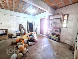 Image 20 - 851535