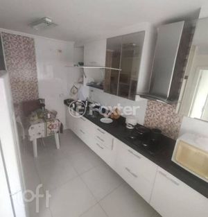 Image 3 - 851546